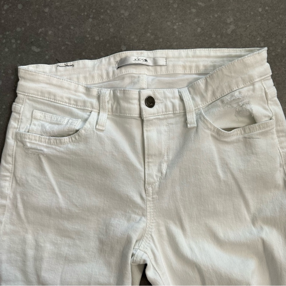 Joe’s Jeans Women’s Straight distressed jeans - Picture 11 of 16